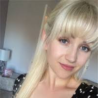 Georgia Townsend's Instagram, Twitter & Facebook