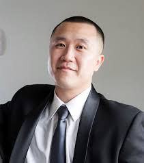 Larry Chau's Instagram, Twitter & Facebook