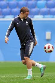 1,000+ vectors, stock photos & psd files. Wallpaper Antoine Griezmann Quipe De France De Football Football Soccer French Football Federation Fifa World Cup 1365x2048 Itwaznotme 1431667 Hd Wallpapers Wallhere
