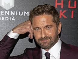 Gerard james butler was born in paisley, scotland, to margaret and edward butler, a bookmaker. Gerard Butlers Haus In Kalifornien Ist Abgebrannt