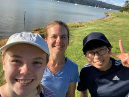 What job opportunities are available in Nelson for someone with customer  service experience?