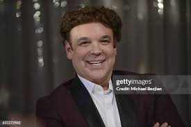 30 Photos & High Res Pictures