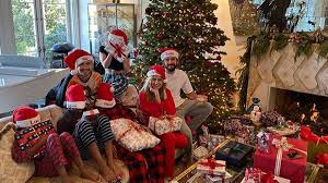Лени решила пойти по стопам. Heidi Klum Fans Complain About This Christmas Photo For Two Reasons Bill Kaulitz Bursts The Collar World Today News