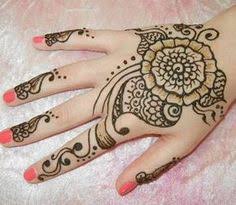 Mehndi ki dejain photo zoomphoto / zoom wedding band baaja baarat aur zoom this young bride refused to let lockdown dictate her life and had a cute digital wedding the economic times : 25 Mehndi Ideas Mehndi Designs Henna Designs Henna Tattoo Designs