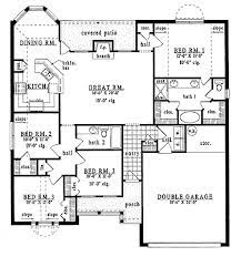 A 4500 to 5000 square foot house is a great choice for homeowners with large families or who frequently entertain overnight guests, ensuring that there are always enough rooms in the home for everyone to sleep comfortably. Ranch Style House Plan 4 Beds 2 Baths 1646 Sq Ft Plan 42 529 1500 Sq Ft House Ranch Style House Plans Ranch House Plans