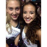 Elaina Richards (elaina0413)