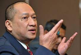 Nedim nazri is the son of tourism and culture minister datuk seri mohamed nazri abdul aziz. The Three Former Ministers Who Support Dr M And Ph Are All Irrelevant And Hypocrites Nazri Told The Star Malaysia World News
