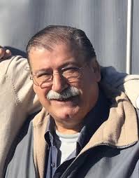 Con profundo pesar y dolor, queremos informar el fallecimiento de nuestro  querido Enrique Pesce, quien fuera vicepresidente del KCU en varias  oportunidades, y presidente de la Sociedad De Criadores De Cimarron  Uruguayo.