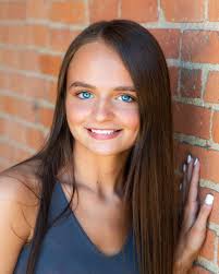 Senior Portraits — Photography by Brittyni