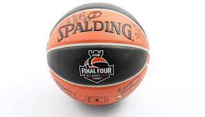 Ci sta di subire servizi più efficaci, ma bisogna in primo luogo gestirli un po' meglio con la ricezione e in secondo luogo quando si può giocare il pallone bisogna essere più efficienti. Pallone Ufficiale Final Four Autografato Dagli Ambasciatori Eurolega Charitystars