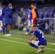 News, die nächsten spiele und die letzten begegnungen von fc schalke 04 sowie die zuletzt eingesetzen spieler 287 Tage Kein Sieg Schalke Spielt 1 1 Gegen Stuttgart Trotz Fuhrung Welt