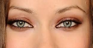 Now she's known for a different type of experimentation. Oddly Appealing Olivia Wilde S Reddish Copper Eye Makeup Glamour