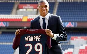 Officially licensed jerseys, footwear, equipment & more at world soccer shop™. Kylian Mbappe Best Young Player In Fifa World Cup 2018 Profile Team Age Salary