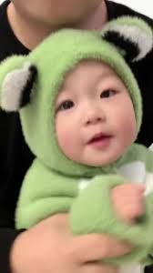 Enhui Chen's Instagram, Twitter & Facebook