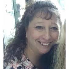 Kendra Tomlinson's Instagram, Twitter & Facebook