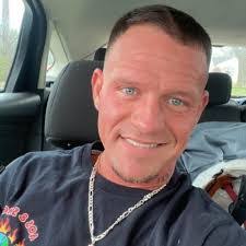 Janet Carper's Instagram, Twitter & Facebook