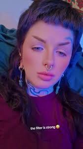 Katie Elizabeth Kunst (@post_modern_sleeze_)