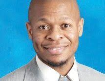 Kris Lovett's Instagram, Twitter & Facebook