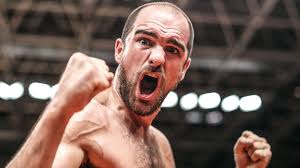 Rio 2016 Olympic: Scott Evans holds nerve in Rio cauldron to book last-16  spot