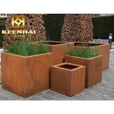 Have you been considering adding planters to your outdoor design? China Superior Design Corten Steel Metal Large Garden Planters China Garden Planter And Large Garden Planters Price