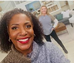 Pamela Knisely's Instagram, Twitter & Facebook