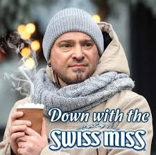 It's sweater weather y'all 😂😂😂😂