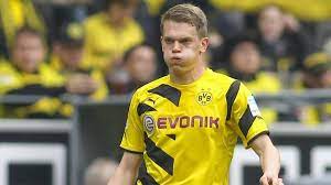 Mönchengladbach, borussia dortmund, borussia dortmund ii, sc freiburg. Borussia Monchengladbach Bietet 10 Millionen Euro Fur Matthias Ginter Von Borussia Dortmund Eurosport
