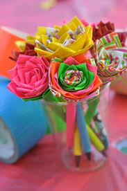 These are fun to sho… to start you will need to gather your supplies. 20 Easy Duct Tape Flowers 101 Duct Tape Crafts