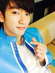 He was ranked eleventh in the 2010 summer youth olympics, and won first place at the asian junior and cadet fencing championships in 2011. Park Jinyoung Junior Jr Selca Got7 2016 Got7 Jinyoung Jinyoung Got7