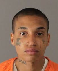 RIVERSIDE: Resident points police to pursuit suspect