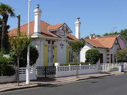 Maisons Arcachonnaises P1050147 Jpg 4000 3000 House Styles Cottage Mansions