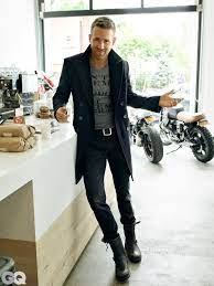 7,812,199 likes · 250,332 talking about this. Gq Cover Ryan Reynolds Shows How To Embrace Your Dad Years Gq