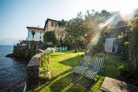 In der region lombardei schlummert er zwischen felserhebungen und der see erhielt seinen namen von der stadt como. Casa Annetta Nr 610 Ferienwohnung Am Comer See