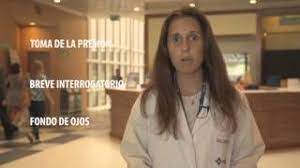 Titulo de médico (1998) residencia en oftalmología. Oftalmologia Hospital Universitario Austral