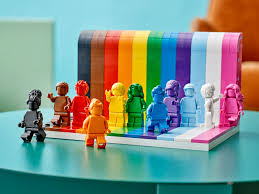People in the lgbtqia+ community sit there and be like, don't opress me! Lego 40516 Jeder Ist Besonders Lgbtqia Update