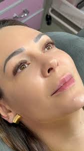 ✨Suave. Elegante. Natural.✨, Os cílios Marrons trazem definição com leveza  — realçando a beleza sem pesar no olhar., 💫 Aplicação personalizada,  pensada para valorizar cada detalhe do seu rosto., ...