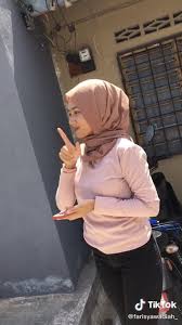 The latest tweets from pesona jilbab (@jilbab_fun). Jilbab Cantik Hot Di Twitter More Than A Few Offerings Of Theatre Magic Around Southwestern Ontario In 2019 London Free Press Tik Tok Hot Indo Cewek Cantik Video Viral Jilbab