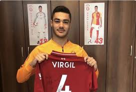 Seit gut neun monaten überzeugt ozan kabak auf schalke mit purem einsatz, willen und torgefahr. Lfc S Kabak Hopes Boosted As Schalke Go For Mustafi Reds Close On Huge Potential Turk