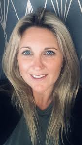 Kitty Reilly's Instagram, Twitter & Facebook