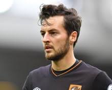 Hull's Ryan Mason in stable condition after fracturing skull at Chelsea