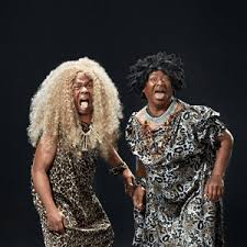 Juri tetap maharaja lawak mega 2018 terdiri daripada tiga selebriti iaitu douglas lim, tya arifin, remy ishak dan scha al yahya. Maharaja Lawak Mega 2018 Senarai Peserta Keputusan Mingguan Maharaja Lawak Mega 2018 Rafzantomomi