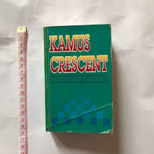 May 9, 2017 arfinsyah tsaqofah. Kamus Crescent Bahasa Melayu Bahasa Inggeris Books Stationery Books On Carousell