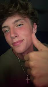 little burnt #fypシ゚viral #viral #blowthisup #relatable