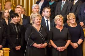 Det er totalt 169 representanter. Festive Start To The Turbulence Ahead