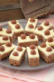 Malteser Slice 10 Minute No Bake Recipe Recipe Baking Recipes Tray Bake Recipes Sweet Treats