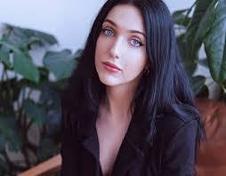 Amy Matsushima's Instagram, Twitter & Facebook