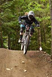 Girls That Mountain Bike Sarah Fenton Whistler Bike Park Mountain Biking Women Mountain Bike Girls Bike Parking