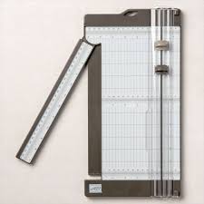 There are amazing designs and shapes of paper cutters for making cards. Stampin Up Paper Trimmer