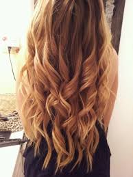 Large Curls With Straight Ends See This Is My Problem Not What I Actually Want But This Makes Me Feel Better It S Hair Styles Thick Hair Styles Tumblr Hair