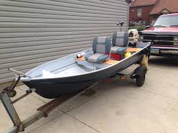 It'll have just the right fisherman. Jon Boat To Bass Boat Mod 6 Steps Instructables